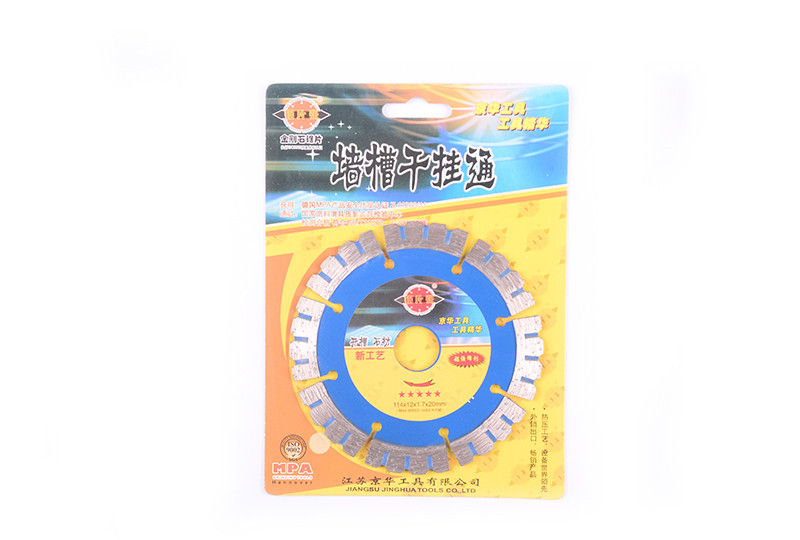 墻槽干掛通長城齒